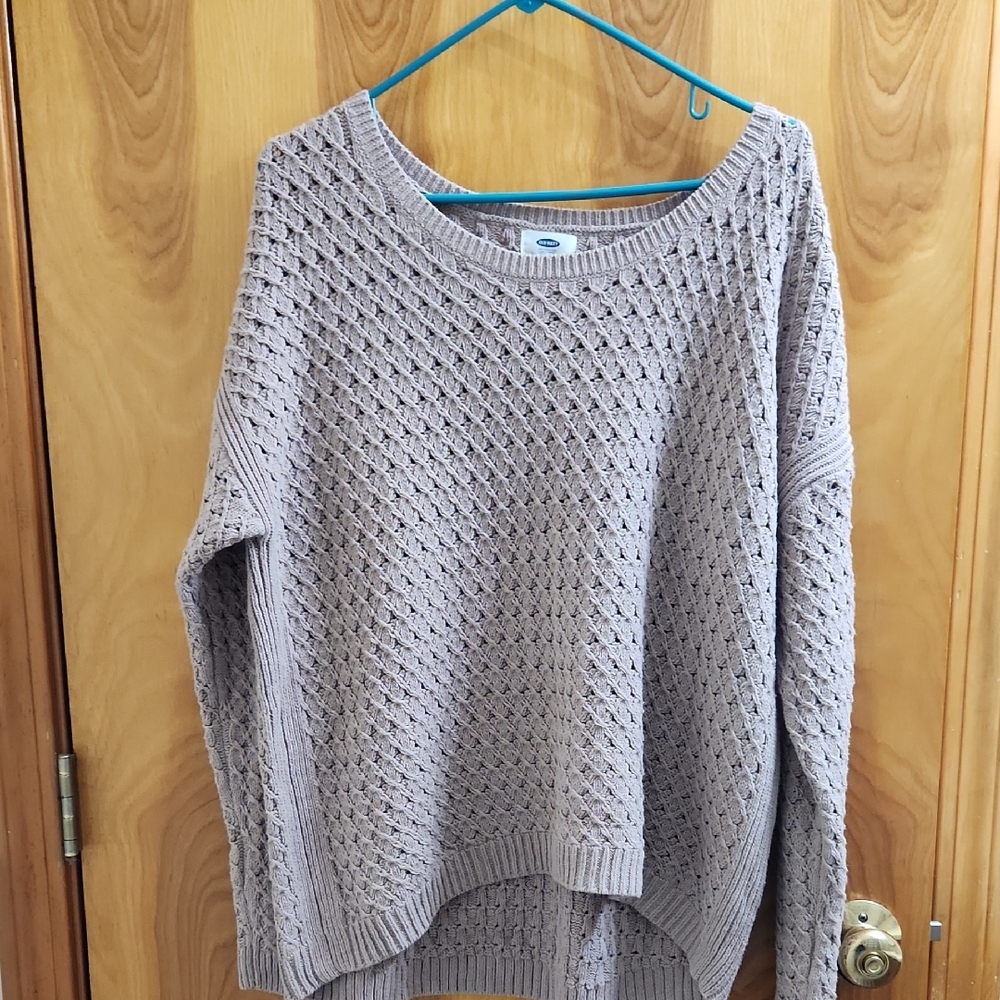 Old Navy Women's Sweater in Light Taupe